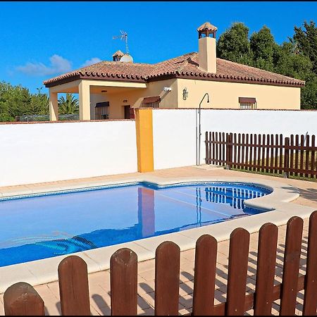Chalet Con Piscina Privada كونيل ذي لا فرونتيرا المظهر الخارجي الصورة