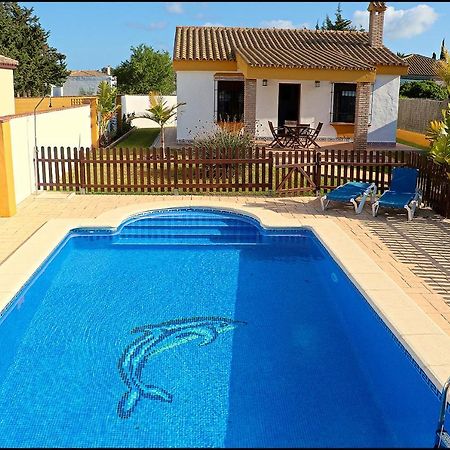 Chalet Con Piscina Privada كونيل ذي لا فرونتيرا المظهر الخارجي الصورة