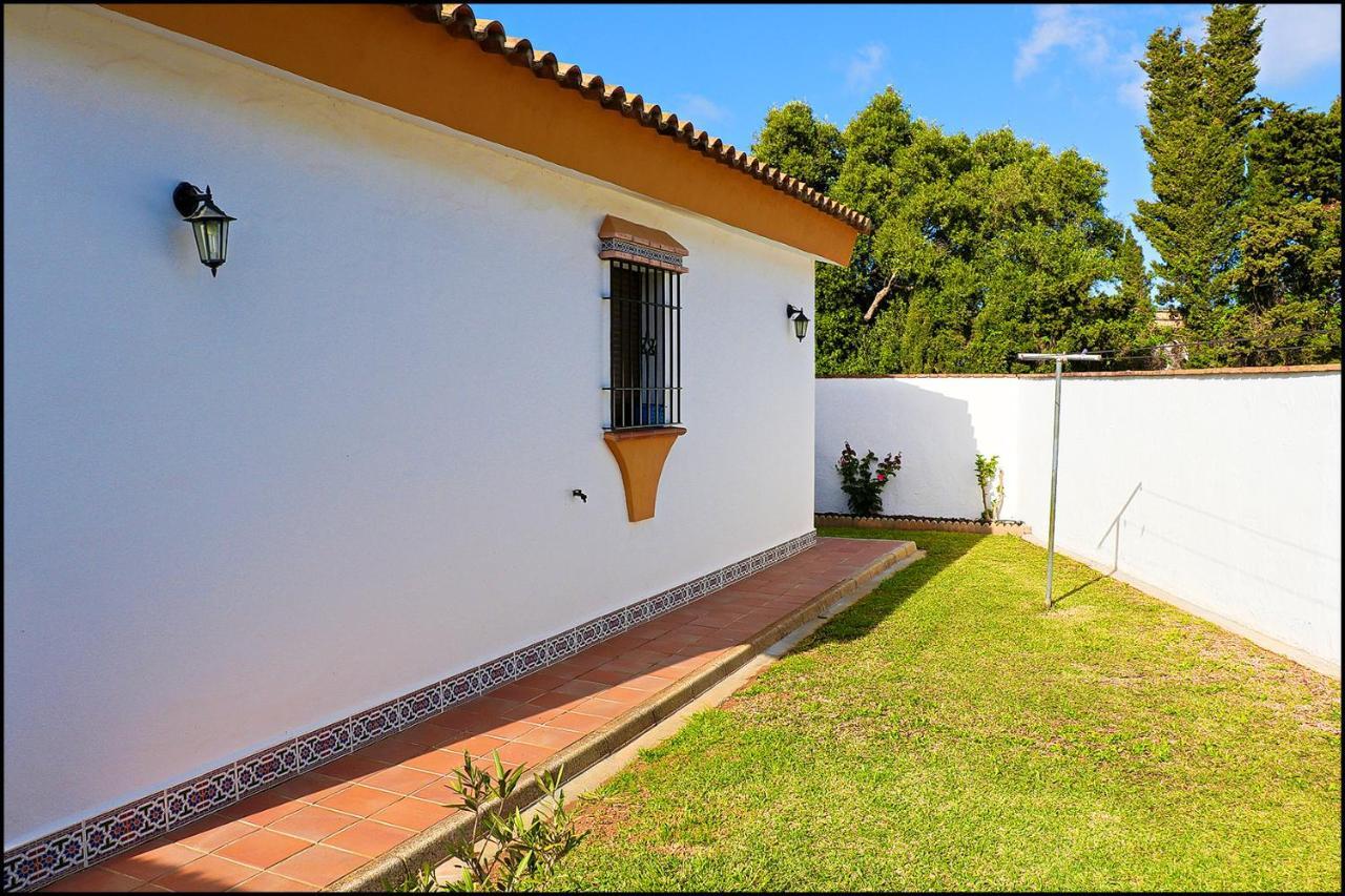 Chalet Con Piscina Privada كونيل ذي لا فرونتيرا المظهر الخارجي الصورة