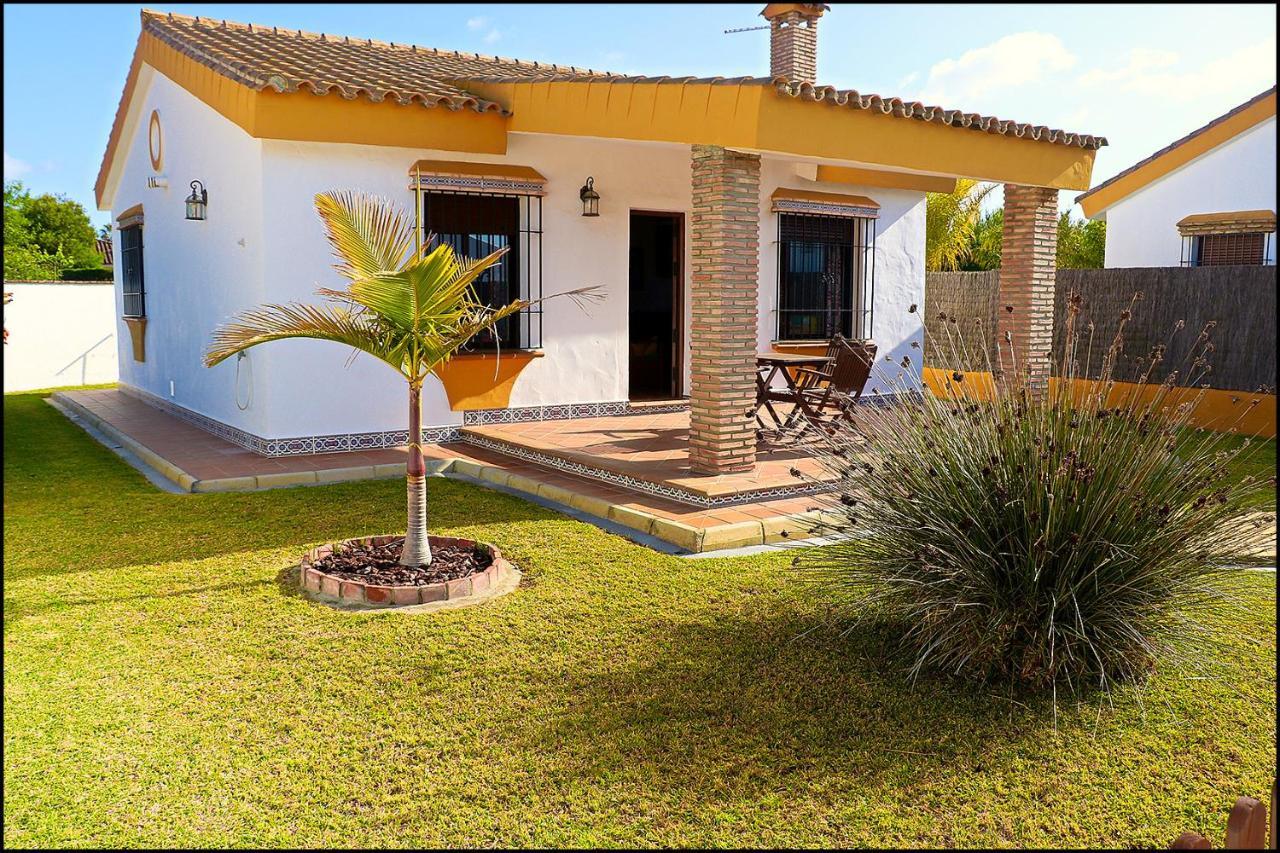 Chalet Con Piscina Privada كونيل ذي لا فرونتيرا المظهر الخارجي الصورة